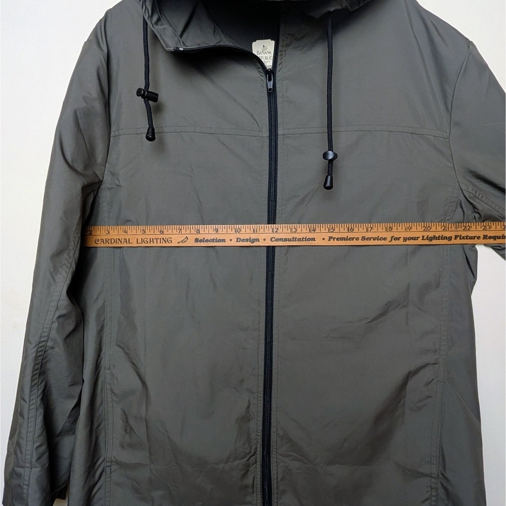 Vintage Banana Republic Jacket Minimalist Zip Tech Windbreaker Pouch 2000 NWT M - Picture 11 of 14